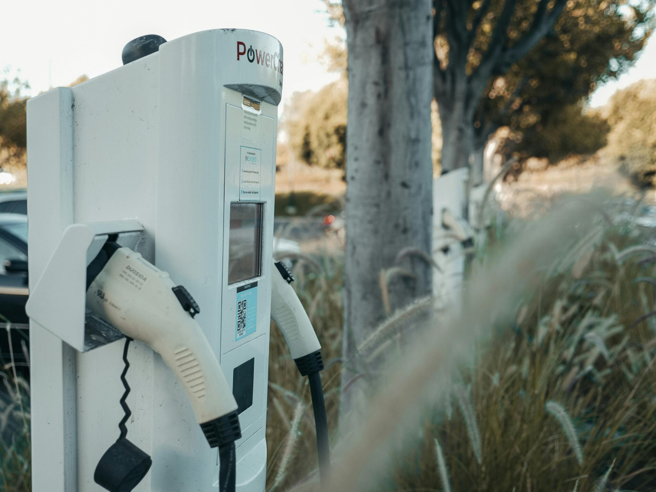 Fuel cell power for electric vehicle charging